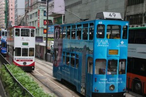 On les aime vraiment bien, ces trams à double étage